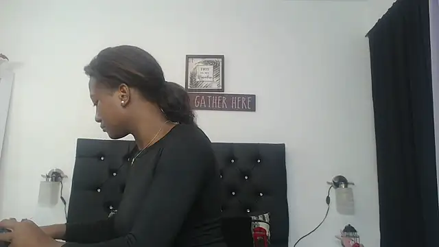 AshlieGreen1 online show from February 2025 02:55:02 AM