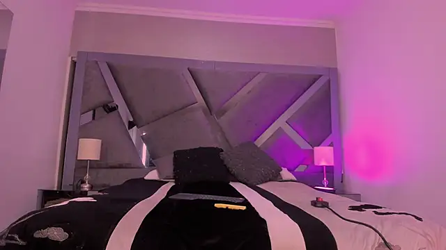 JulietaHazze online show from October 2025 03:42:01 AM