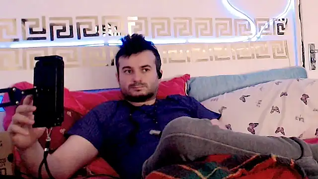 Snapshot of erotico69xxx chatting on November 2025 11:53:02 AM erotico69xxx online show from November 2025 11:53:02 AM