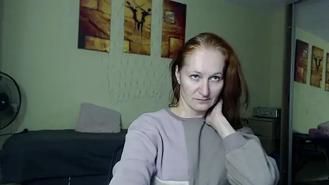 Snapshot of AmellyGrand chatting on October 2025 06:08:02 PM AmellyGrand online show from October 2025 06:08:02 PM