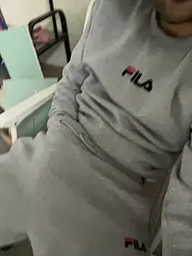 Snapshot of athenphysics chatting on January 2025 01:15:01 PM athenphysics online show from January 2025 01:15:01 PM