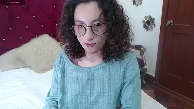 little  amy  online show from September 2025 10:10:02 PM