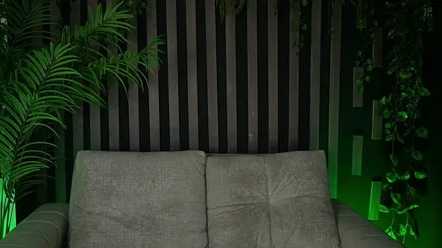 Kleeopatra  online show from March 2025 11:49:01 PM