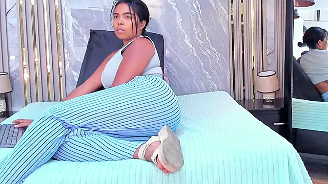 CiaraHarris online show from February 2025 11:17:01 PM