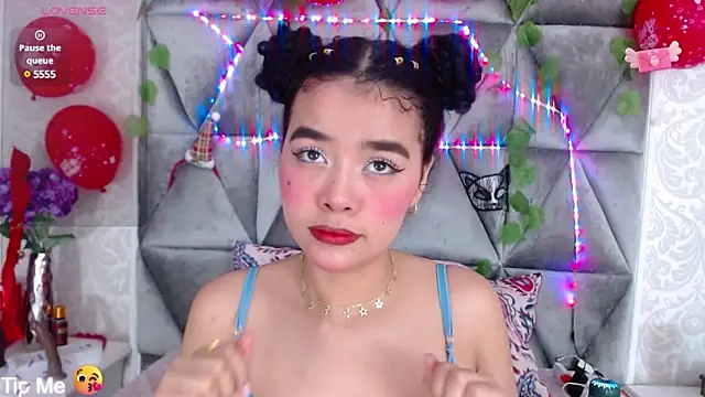 Angela lovee online show from December 2024 01:03:02 PM
