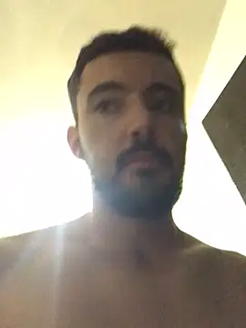Henrique333Ramalho online show from October 2025 09:14:01 PM