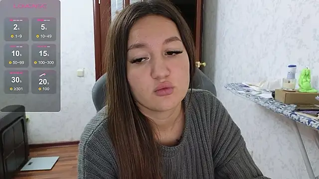 Nelly Fischer online show from December 2024 02:55:01 PM