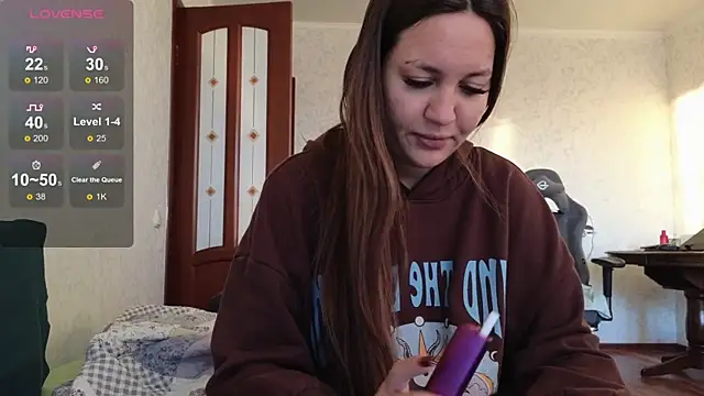 Nelly Fischer online show from December 2024 12:02:01 PM