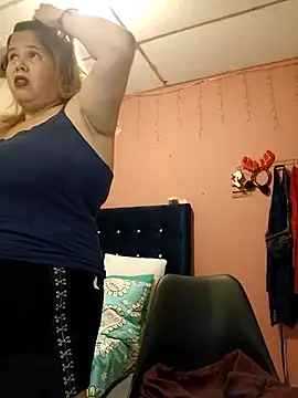 Snapshot of EllisW8 chatting on February 2025 10:58:02 AM EllisW8 online show from February 2025 10:58:02 AM