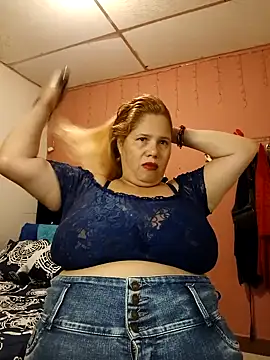 Snapshot of EllisW8 chatting on March 2025 10:59:02 AM EllisW8 online show from March 2025 10:59:02 AM