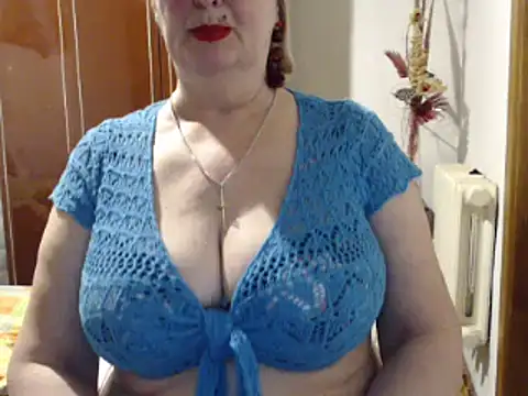 Secretfox online show from February 2025 02:35:02 PM