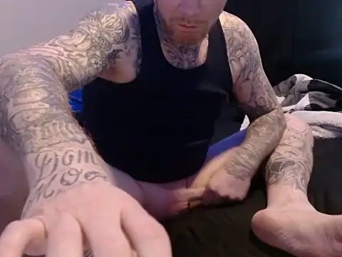 jtexas05 online show from November 2025 03:47:02 PM