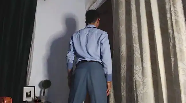 HomeAloneK online show from February 2025 11:45:01 PM