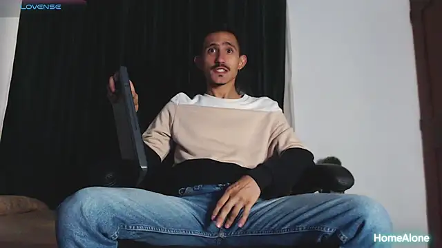 HomeAloneK online show from March 2025 06:22:01 PM