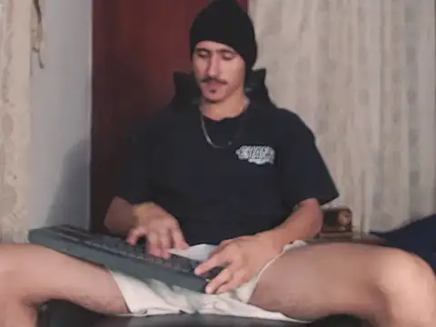 HomeAloneK online show from October 2025 07:57:02 PM