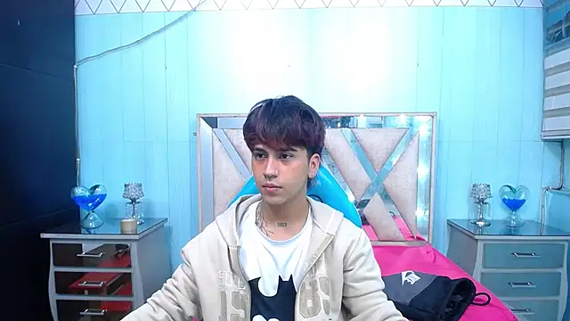 Snapshot of alex_477 chatting on September 2025 11:35:02 AM alex 477 online show from September 2025 11:35:02 AM