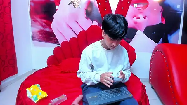 Snapshot of alex_477 chatting on October 2025 11:27:02 AM alex 477 online show from October 2025 11:27:02 AM