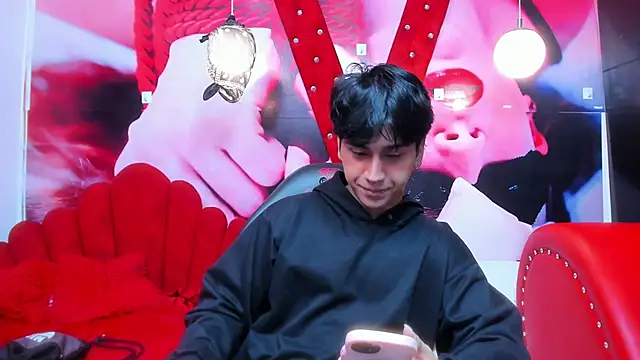 Snapshot of alex_477 chatting on October 2025 11:35:01 AM alex 477 online show from October 2025 11:35:01 AM