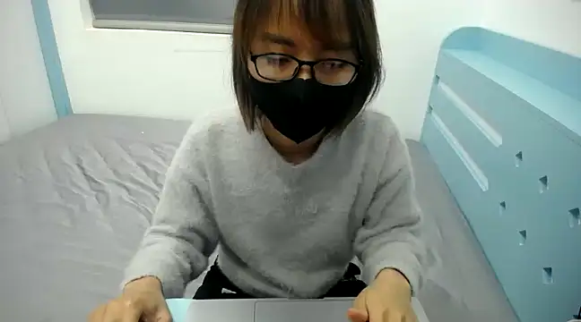 Snapshot of Michiko1 chatting on January 2025 04:57:01 PM Michiko1 online show from January 2025 04:57:01 PM