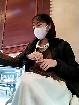 Snapshot of Michiko1 chatting on February 2025 08:39:02 AM Michiko1 online show from February 2025 08:39:02 AM