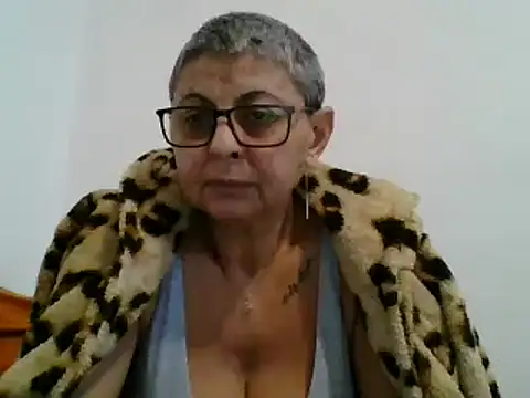roseblak42 online show from February 2025 02:26:01 PM