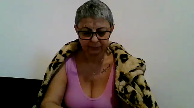 roseblak42 online show from February 2025 03:24:02 PM