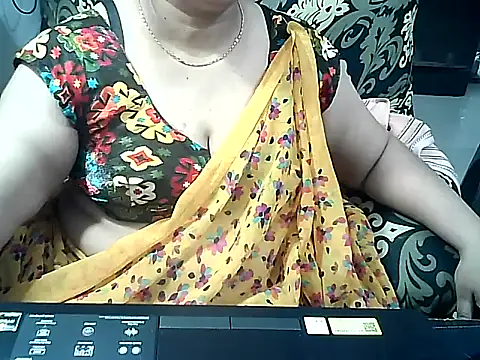 Snapshot of Punambhabisexy chatting on October 2025 12:00:02 PM Punambhabisexy online show from October 2025 12:00:02 PM
