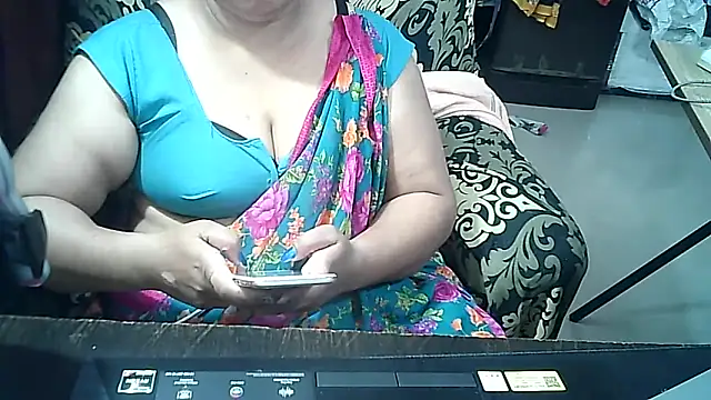 Snapshot of Punambhabisexy chatting on November 2025 03:35:01 PM Punambhabisexy online show from November 2025 03:35:01 PM