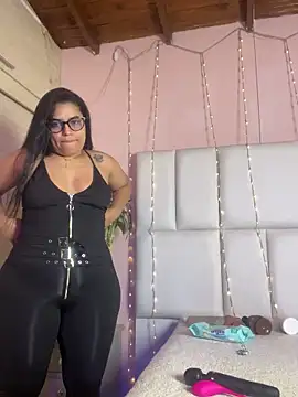 Snapshot of kiana_cream chatting on February 2025 11:49:01 AM kiana cream online show from February 2025 11:49:01 AM