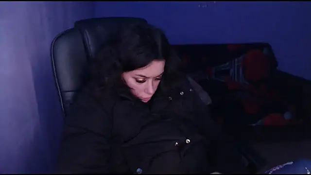 LovelyJulliette online show from January 2025 01:41:02 PM