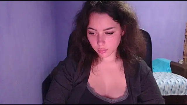 LovelyJulliette online show from January 2025 06:31:01 PM