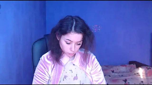 LovelyJulliette online show from January 2025 12:31:01 PM