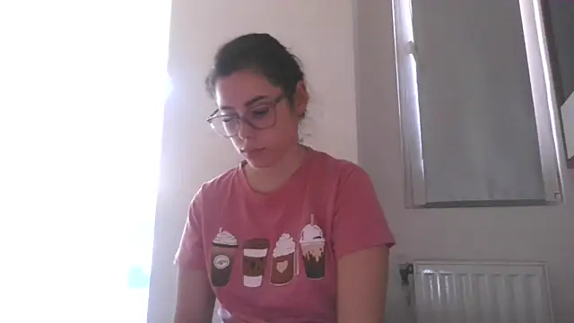 Snapshot of LovelyJulliette chatting on October 2025 01:01:02 PM LovelyJulliette online show from October 2025 01:01:02 PM