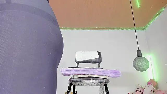 shannon kane  online show from January 2025 07:38:02 PM