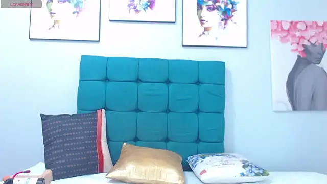 SofiaSexy  online show from February 2025 09:46:01 PM