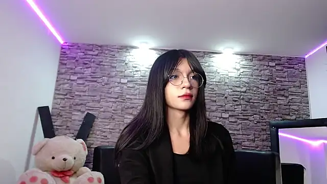 jeimy garcia online show from February 2025 12:16:01 PM