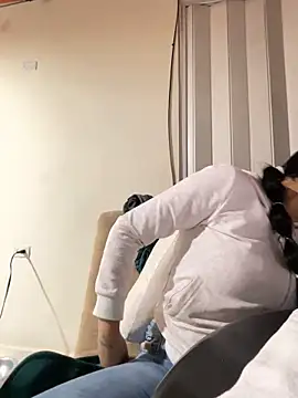 Sol Miller online show from October 2025 12:17:02 AM