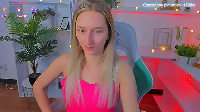 Snapshot of _Ri_na_ chatting on December 2024 09:50:02 AM Ri na online show from December 2024 09:50:02 AM