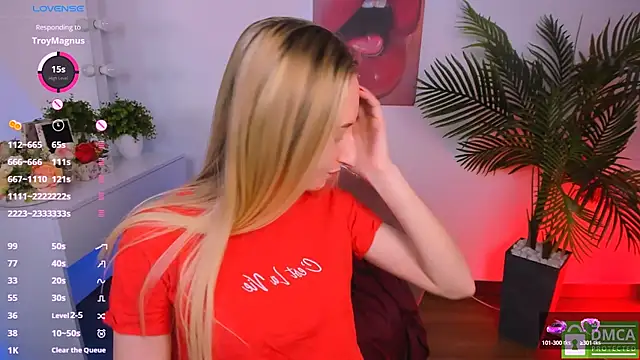 Snapshot of _Ri_na_ chatting on February 2025 09:41:01 AM Ri na online show from February 2025 09:41:01 AM