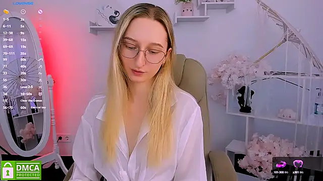 Snapshot of _Ri_na_ chatting on March 2025 09:29:01 AM Ri na online show from March 2025 09:29:01 AM