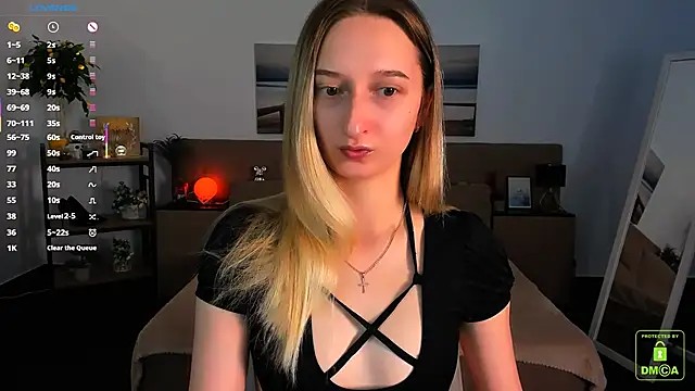 Snapshot of _Ri_na_ chatting on September 2025 05:23:02 AM Ri na online show from September 2025 05:23:02 AM