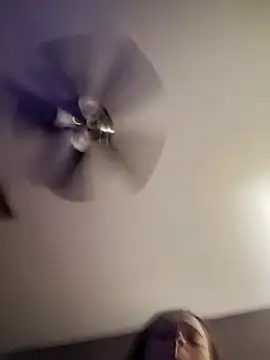 Snapshot of Geemaal chatting on November 2025 06:34:02 AM Geemaal online show from November 2025 06:34:02 AM