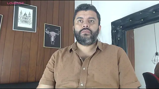 Santi Ruiz2 online show from March 2025 02:10:02 PM
