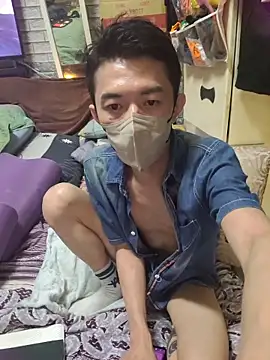 Snapshot of JJjing chatting on October 2025 08:37:02 PM JJjing online show from October 2025 08:37:02 PM