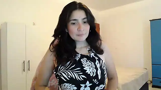 samantha s69 online show from December 2024 08:42:01 PM