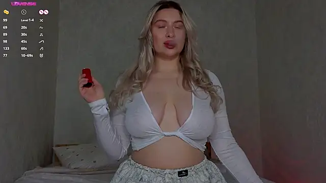 helen frogg online show from October 2025 07:47:01 PM