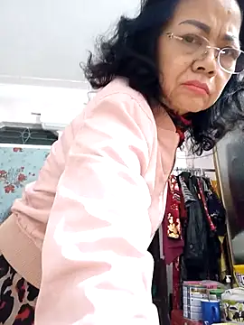 Hotestlove online show from February 2025 10:31:01 PM