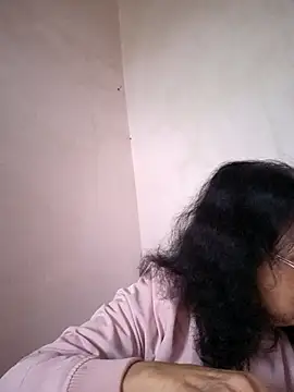 Hotestlove online show from February 2025 10:18:01 AM