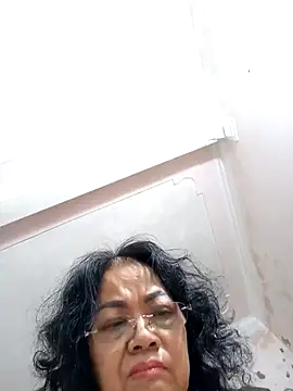 Hotestlove online show from March 2025 02:21:02 PM