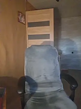 Snapshot of Foxyshaved chatting on September 2025 04:17:01 AM Foxyshaved online show from September 2025 04:17:01 AM